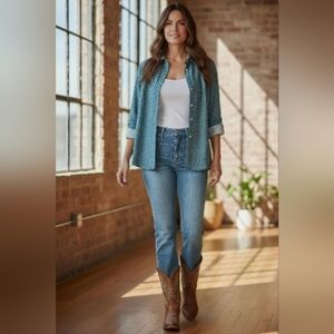 Cinch Women's Blue Button Down Shirt